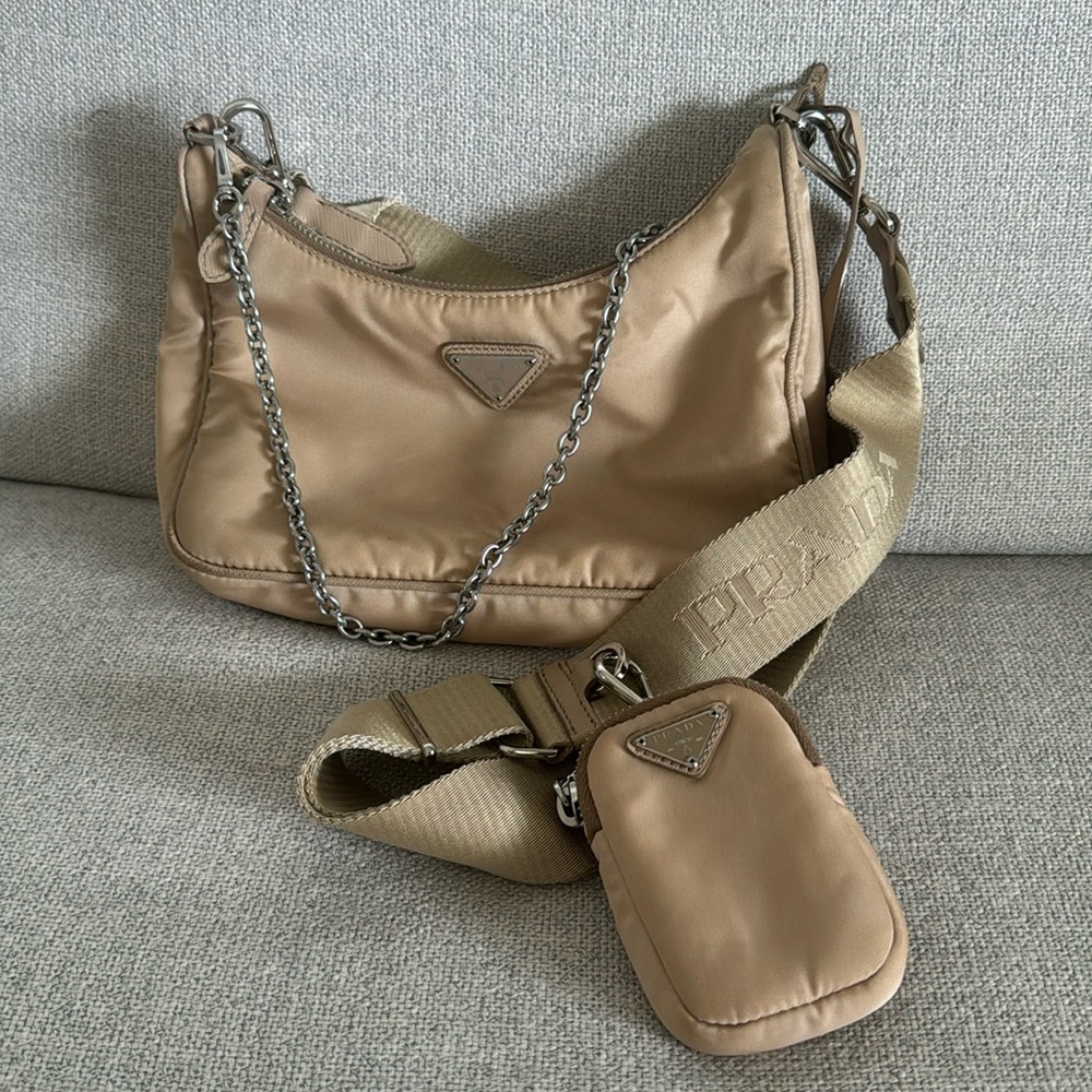 Prada Re-Edition 2005 Crossbody bag